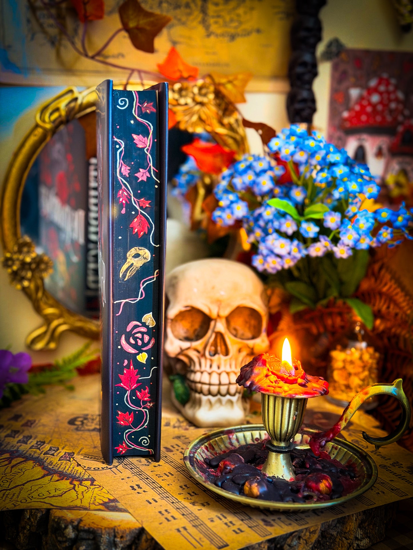 DEATHBRINGER hand-painted book edges - Sonia Tagliareni Book