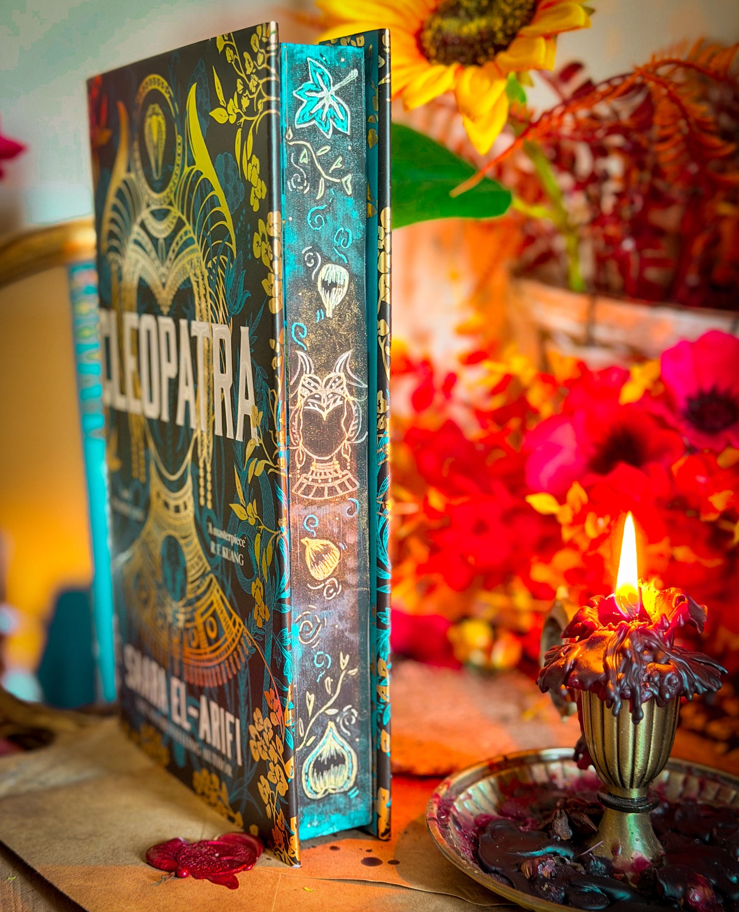 Cleopatra: A Novel Hand-painted Book Edges - Saara El-Arifi Special Edition Book