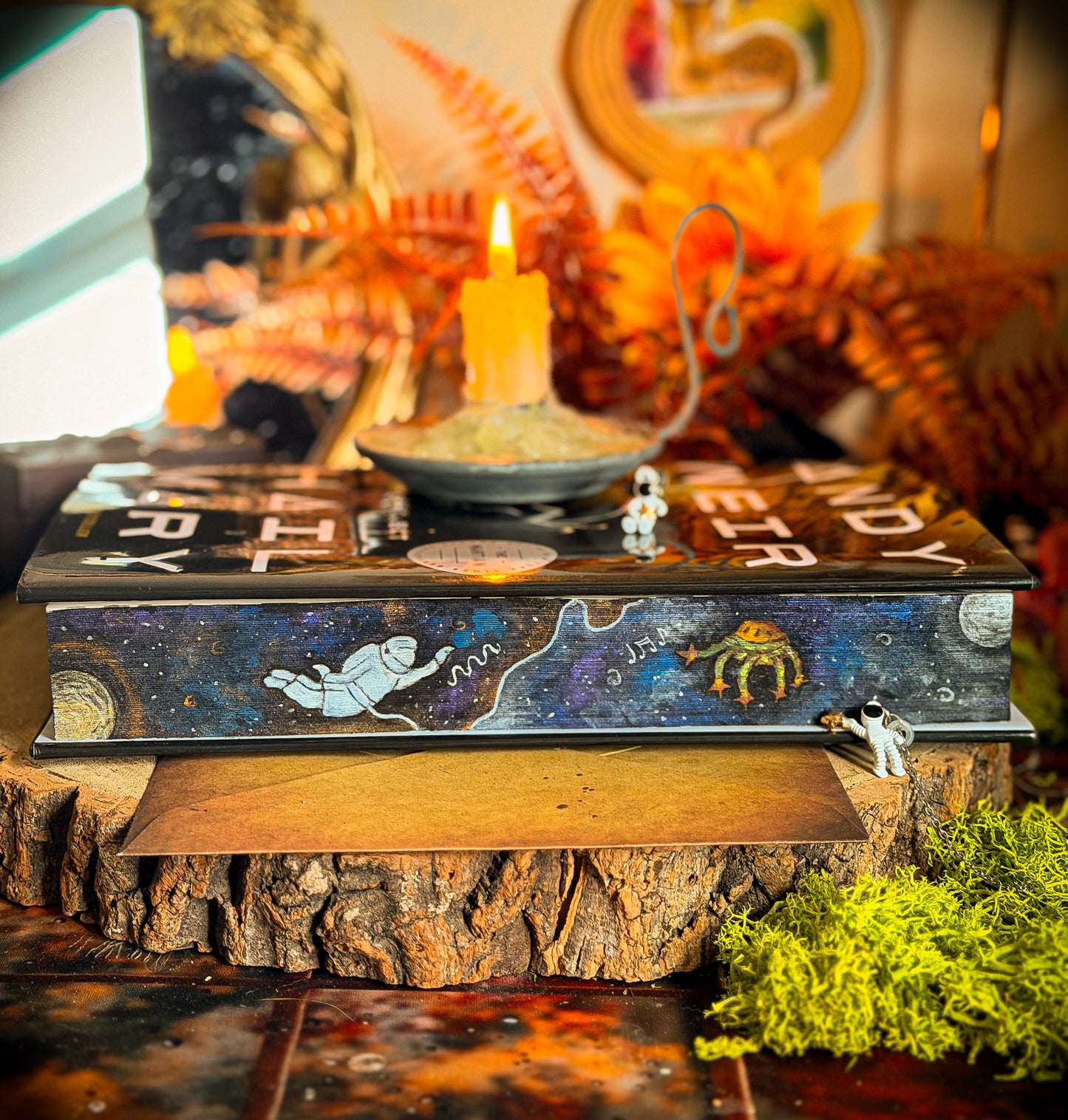 PROJECT HAIL MARY hand-painted book edges - Special Edition Book