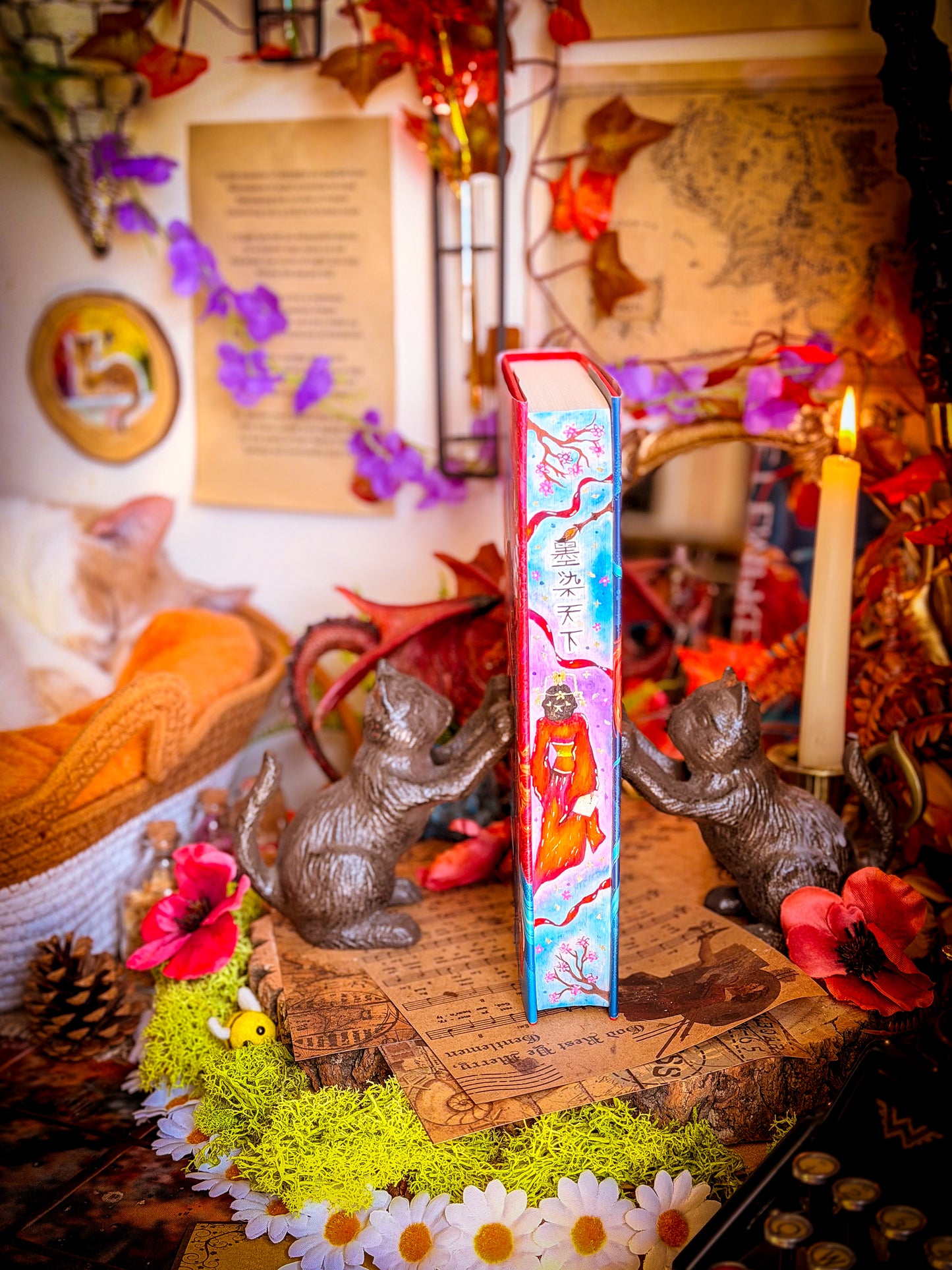 THE POET EMPRESS hand-painted book edges - Special Edition Book