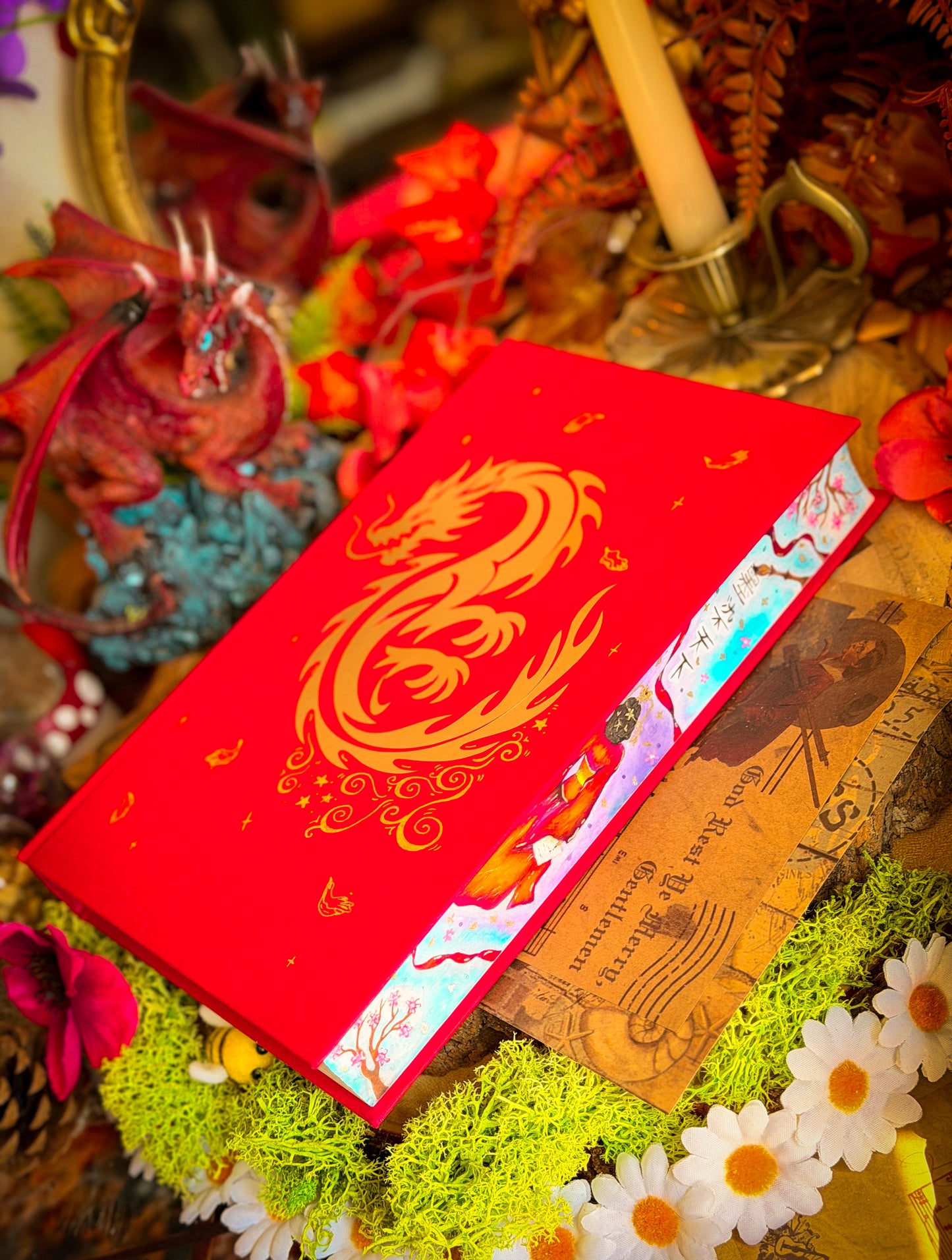 THE POET EMPRESS hand-painted book edges - Special Edition Book