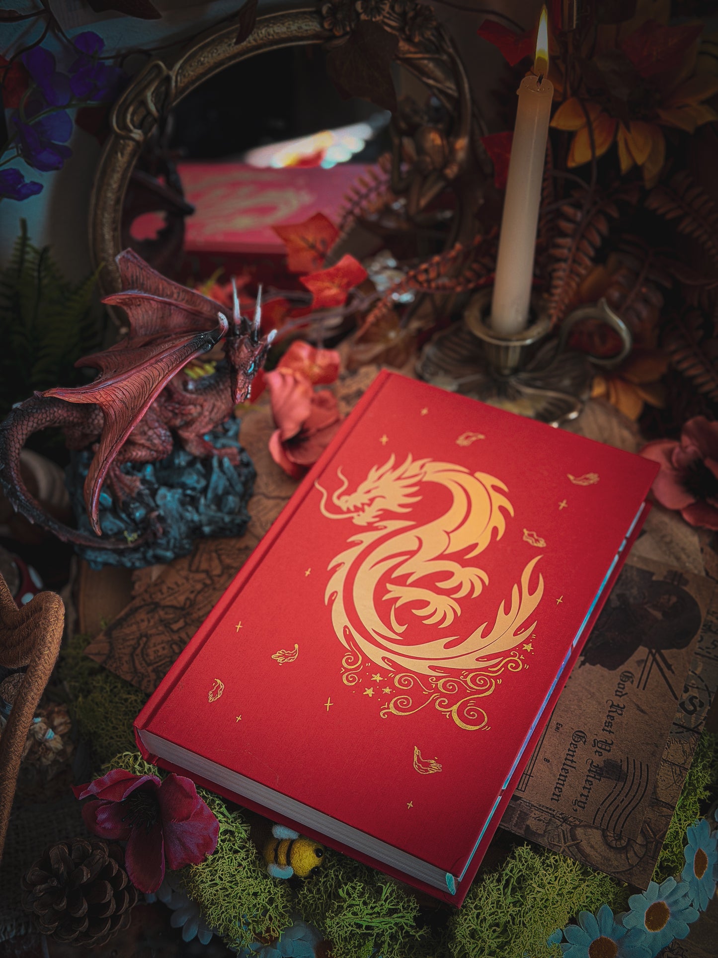 THE POET EMPRESS hand-painted book edges - Special Edition Book