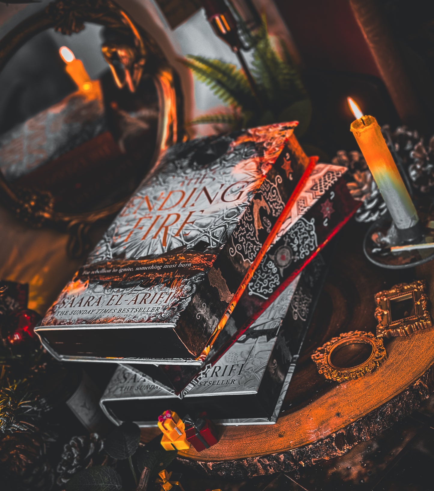 THE FINAL STRIFE hand-painted book edges -  The Ending Fire Trilogy Saara El-Arifi Books